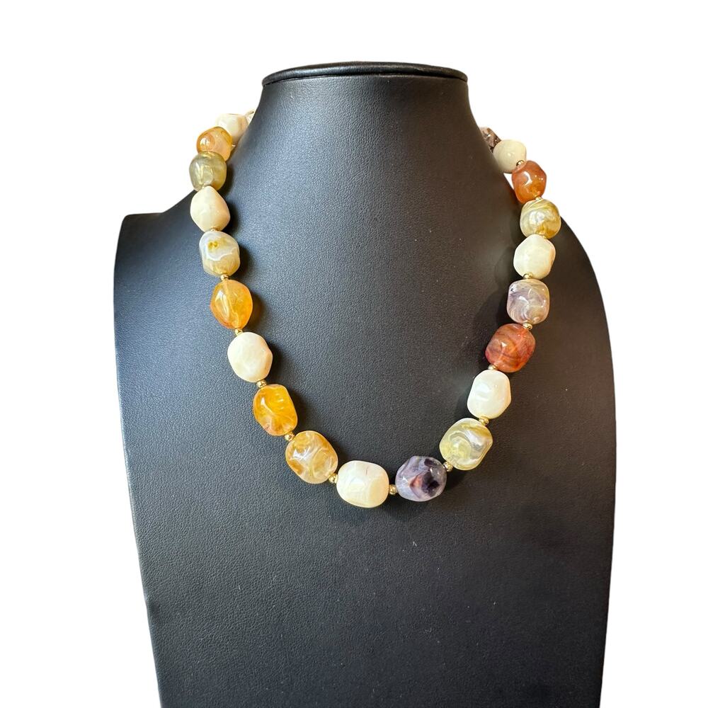 Stone Style Single Layer Plastic Necklace